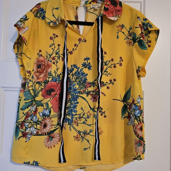 Lily White Women's Flowered Blouse sz xl - Picture 3 of 4